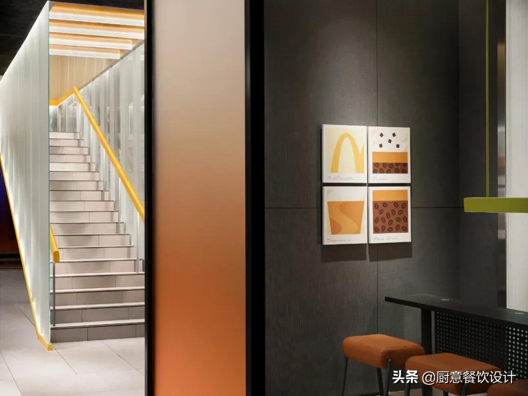 1615616112789454.png c056c96e7f824459acc795932f04cc9e.png